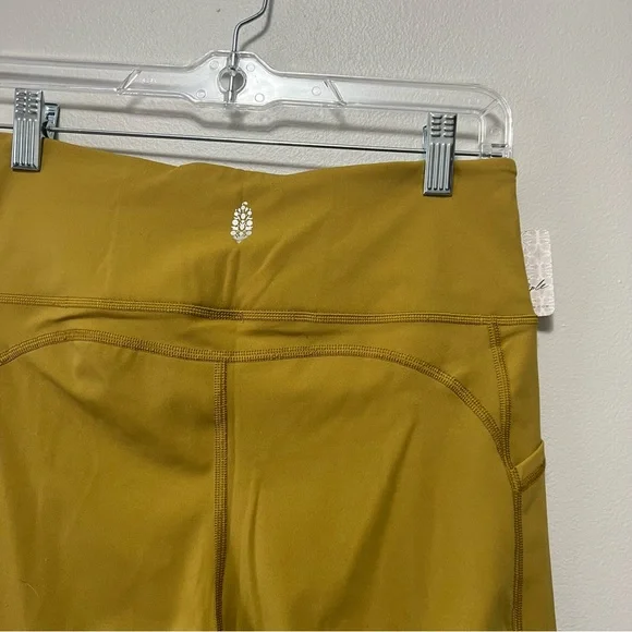 ❌SOLD ON DEPOP❌Free People Movement crossover flare leggings - Picture 5 of 6